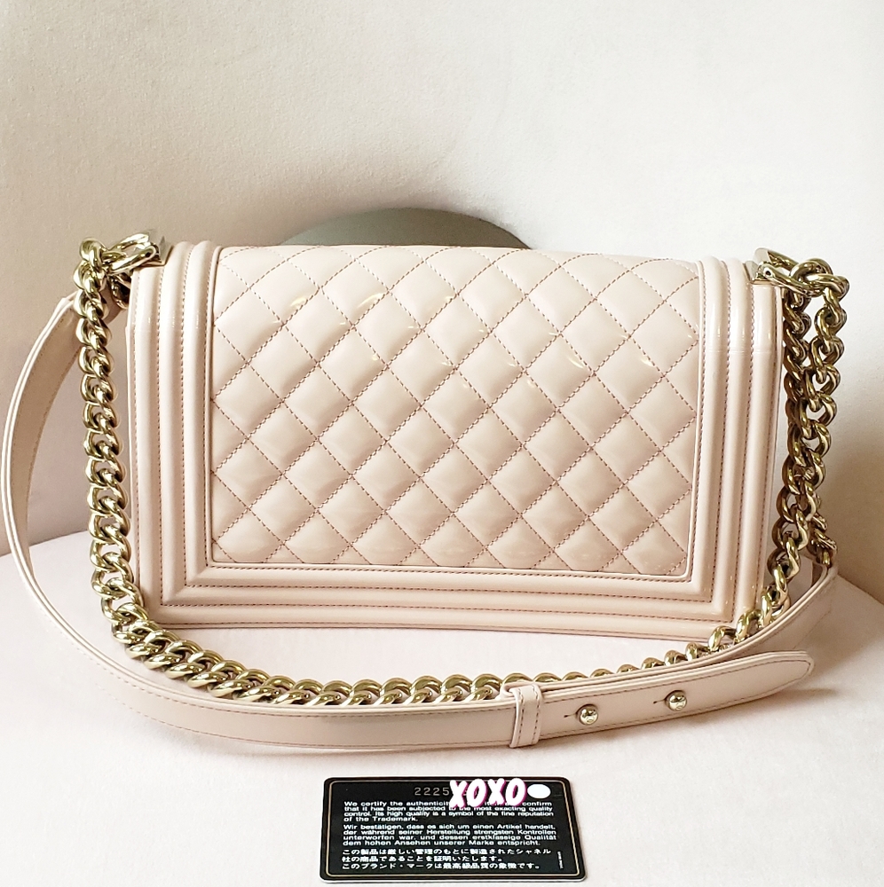 Chanel Medium Boy Bag - Picture 6 of 13